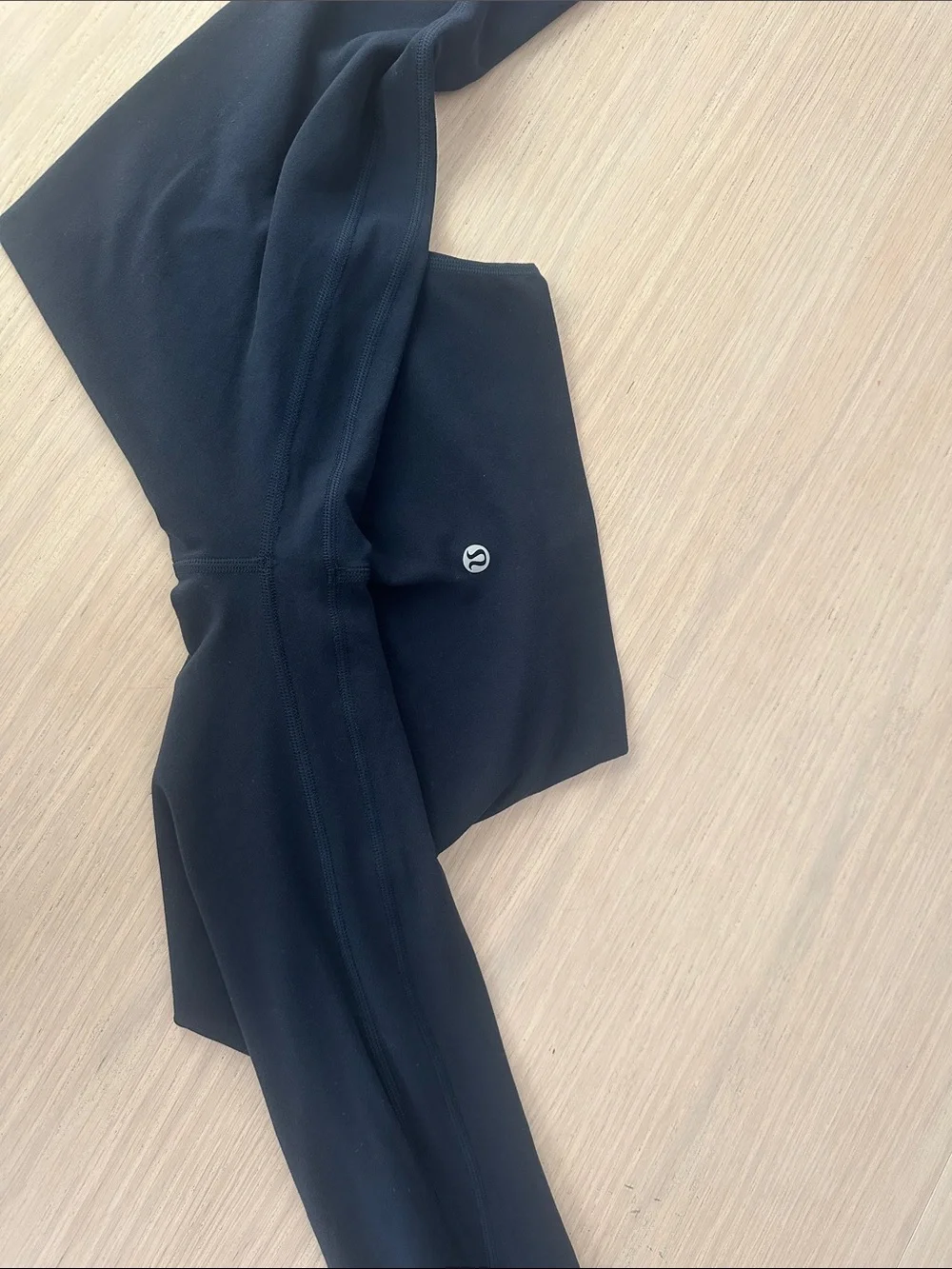 lululemon “old” Align pants HR 7/8 Navy sz 2 Leggings
